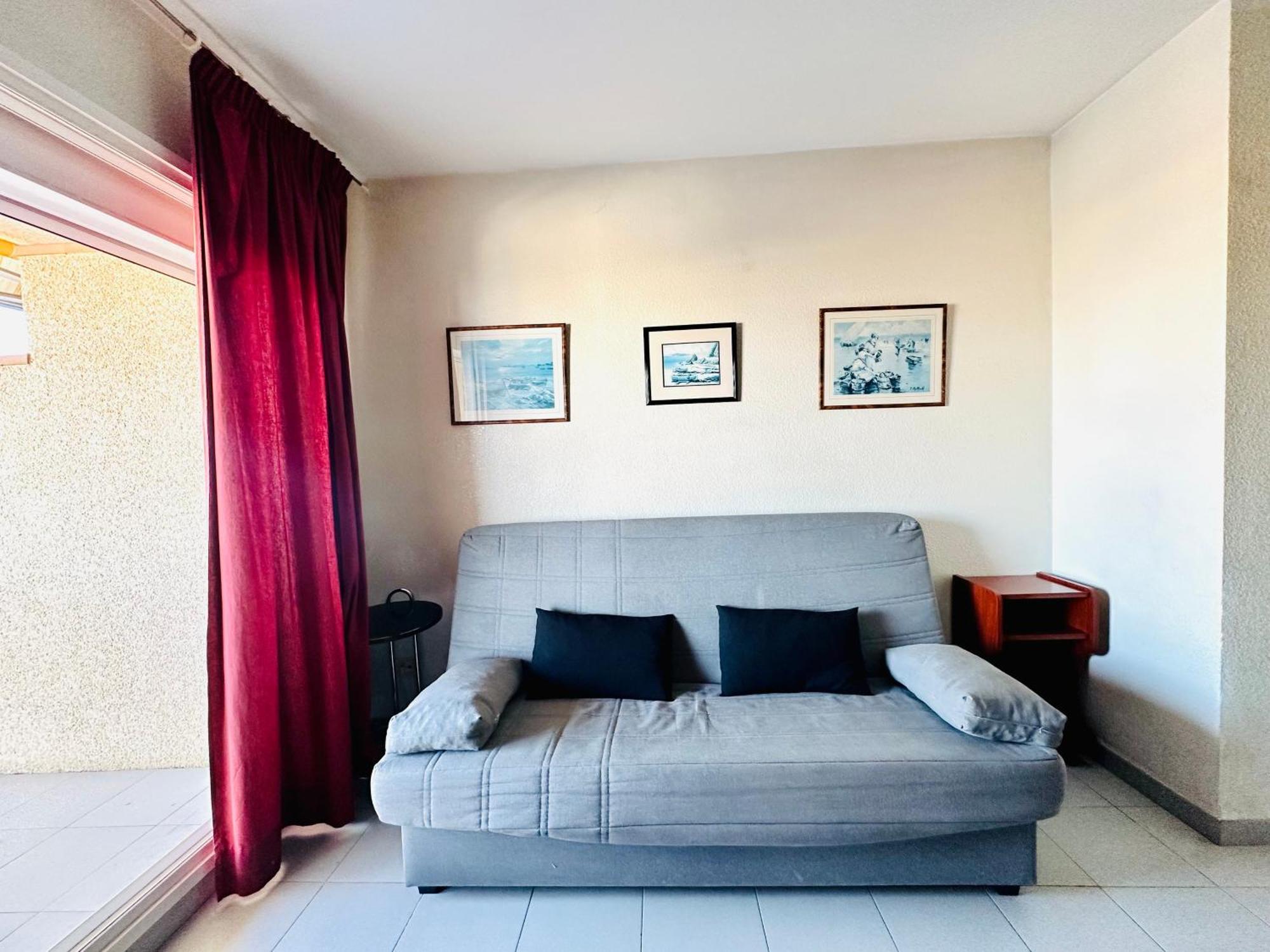 Global Immo 2059 Rocmar Apartment Roses Bagian luar foto