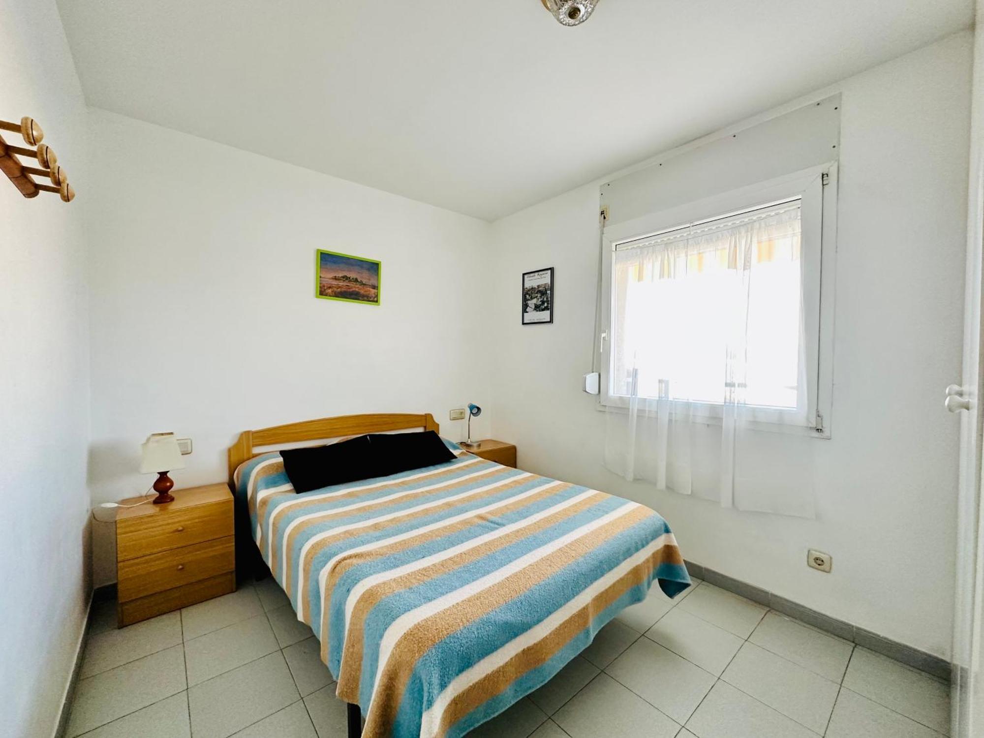 Global Immo 2059 Rocmar Apartment Roses Bagian luar foto