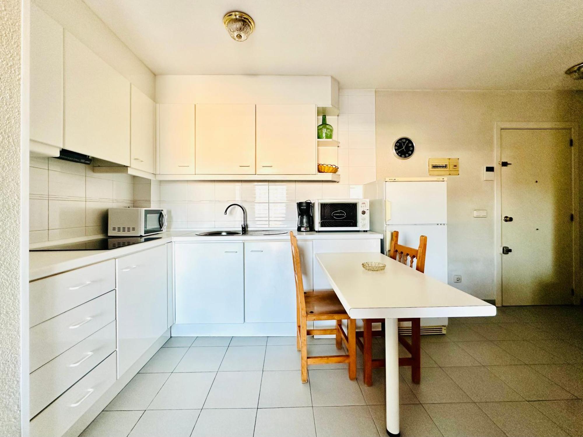 Global Immo 2059 Rocmar Apartment Roses Bagian luar foto