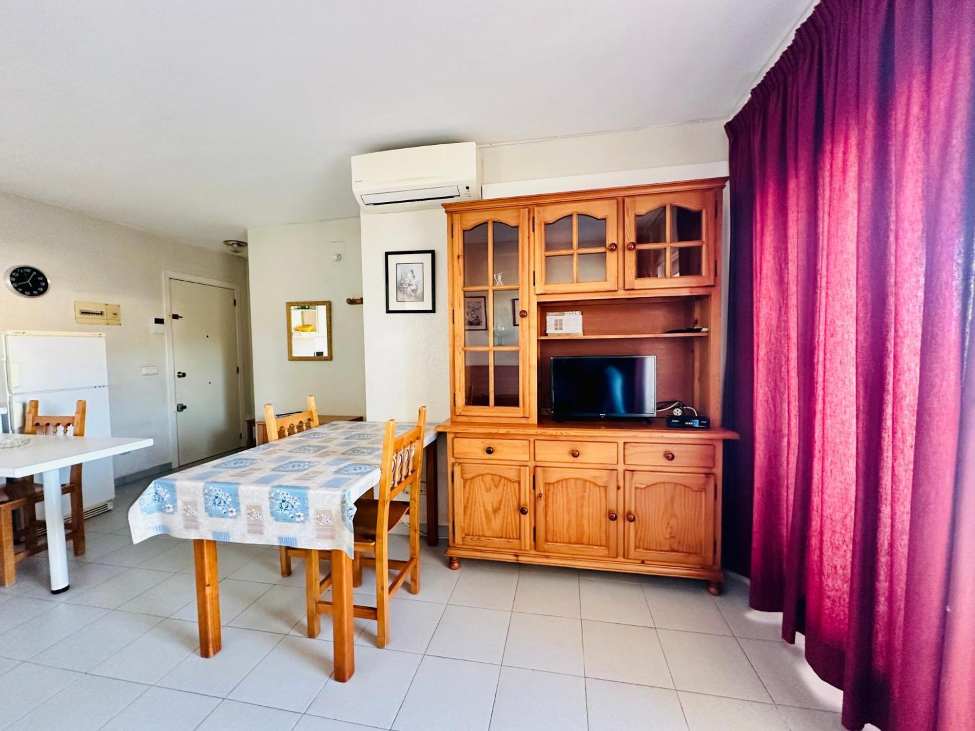 Global Immo 2059 Rocmar Apartment Roses Bagian luar foto